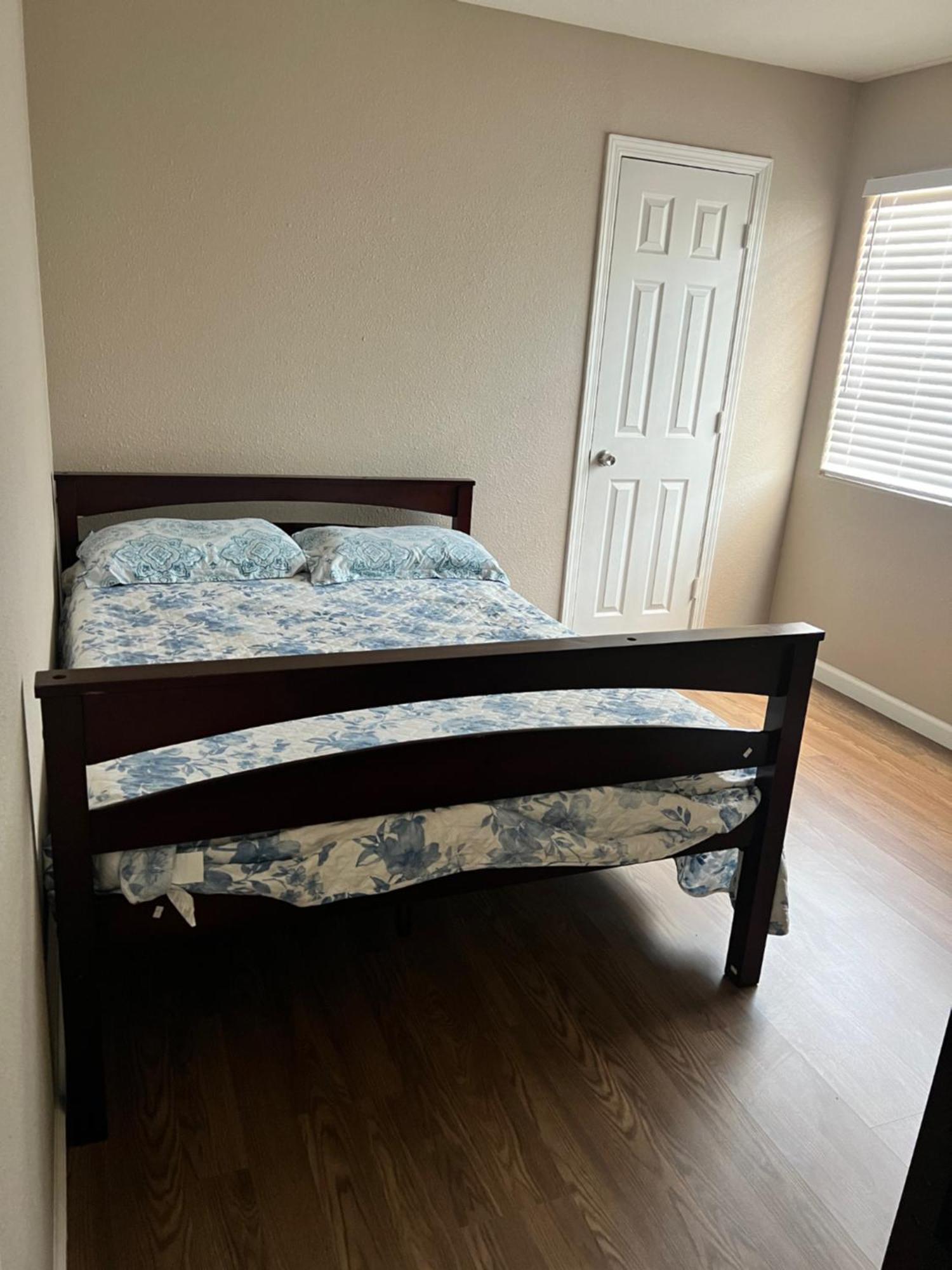 Serene 2Bed 1Bath Condo With Parking フレズノ エクステリア 写真