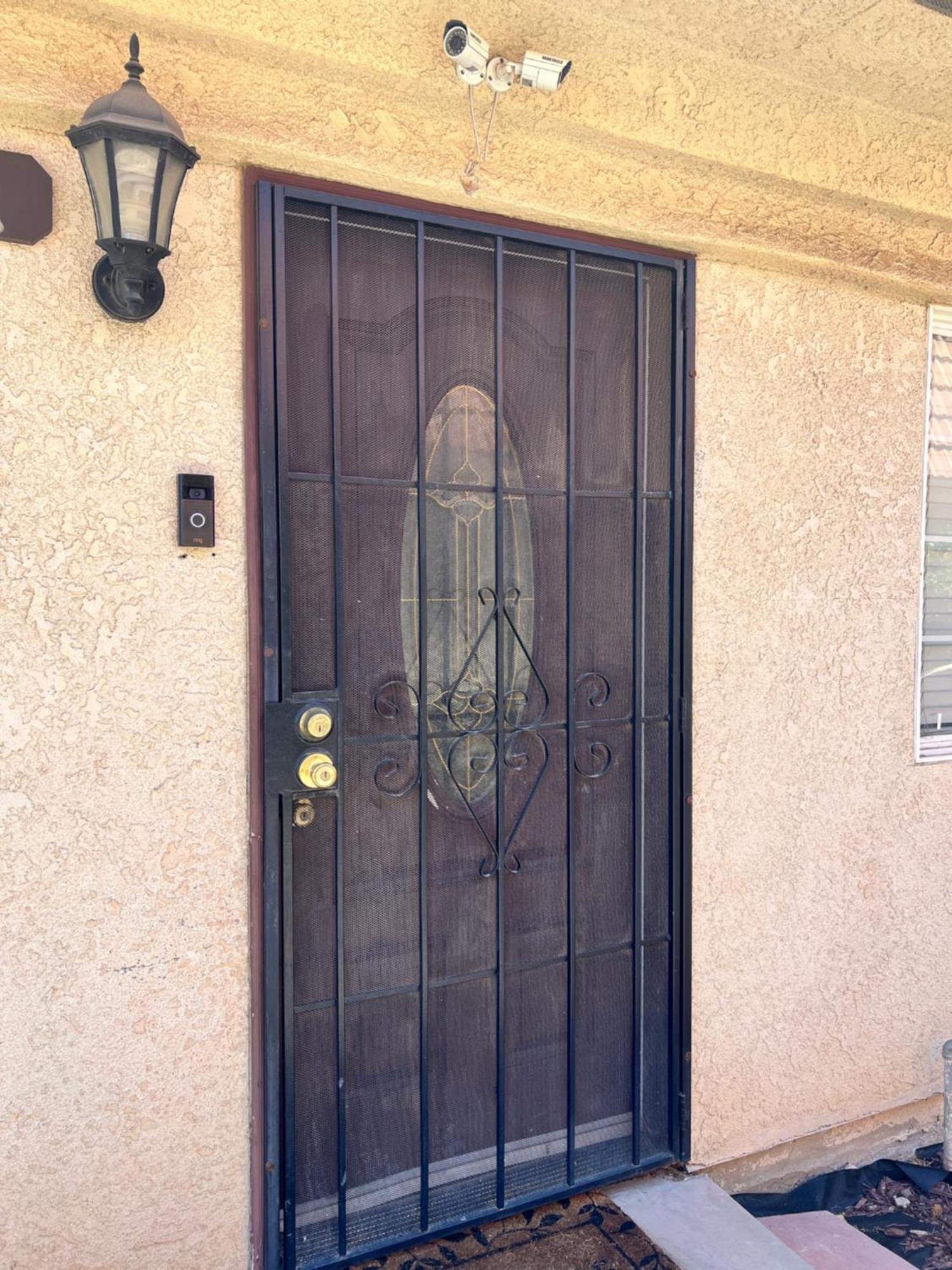 Serene 2Bed 1Bath Condo With Parking フレズノ エクステリア 写真